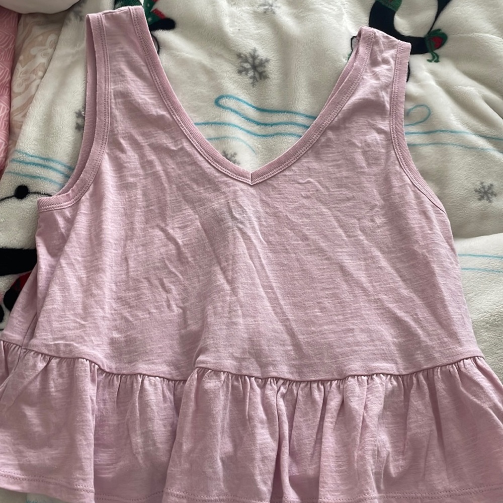 WILD FABLE CROPPED RUFFLE TANK